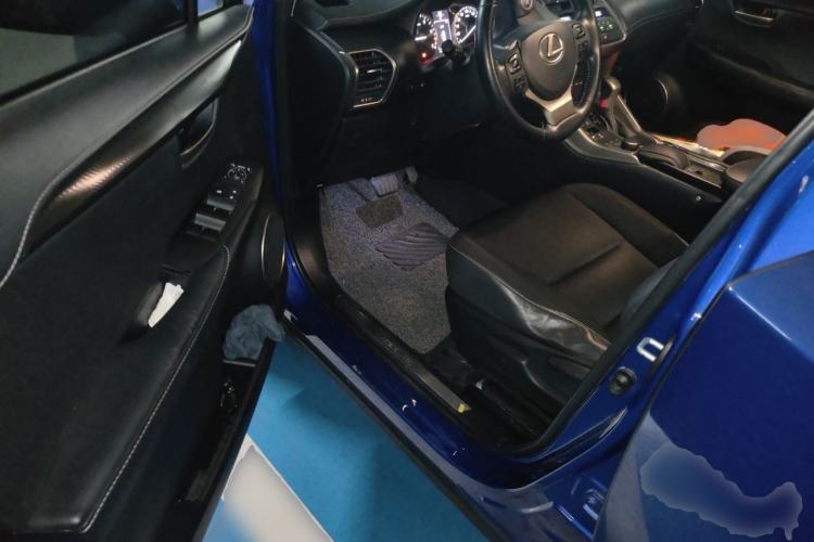 Used Lexus NX 2015 200 Front-Wheel Drive X-Trail SE Edition Driver Seat