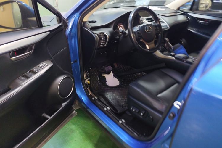 Used Lexus NX 2015 300h Front-Drive Fēngshàng Edition Driver Seat
