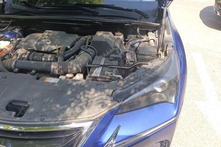 Used Lexus NX 2015 200T All-Wheel-Drive Fēngshàng Edition Engine Bay Left