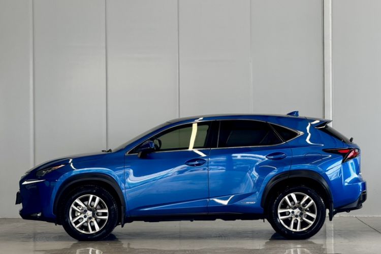 Used Lexus NX 2015 300h All-Wheel-Drive Fēngzhì Edition Exterior 1