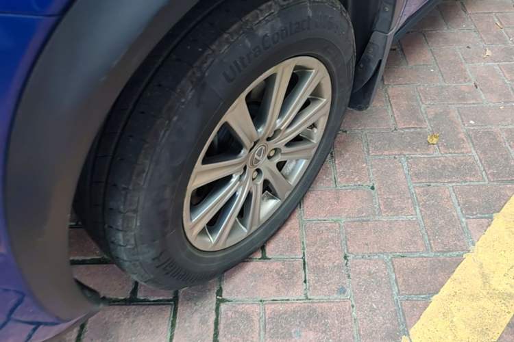 Used Lexus NX 2015 200 Front-Wheel Drive X-Trail SE Edition Exterior 4