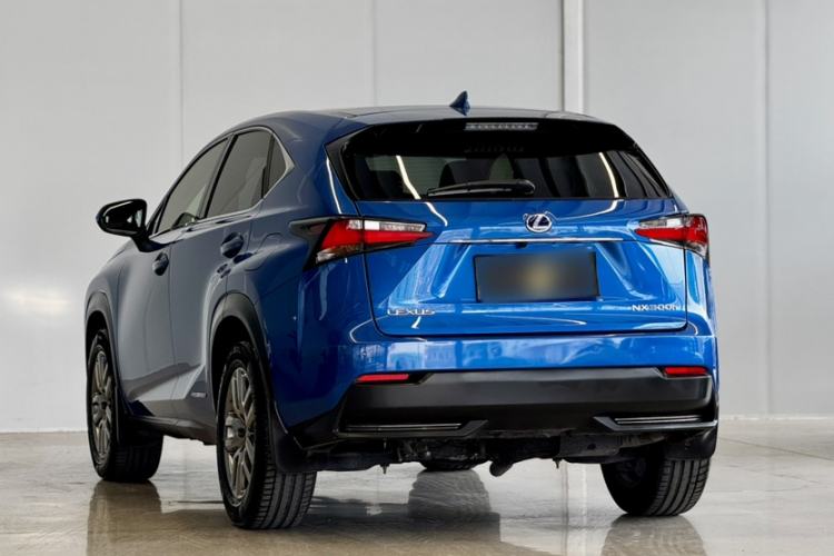 Used Lexus NX 2015 300h All-Wheel-Drive Fēngzhì Edition Exterior 9