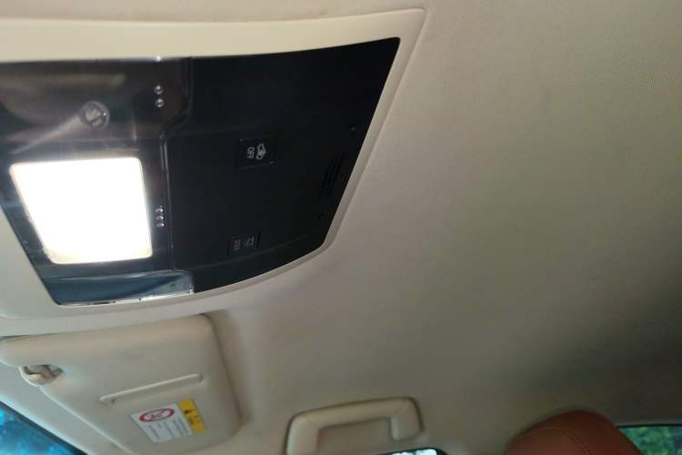 Used Lexus NX 2015 200 Front-Wheel Drive X-Trail SE Edition Headliner