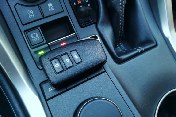Used Lexus NX 2015 200 All-Wheel Drive Fēngshàng Edition Interior 1