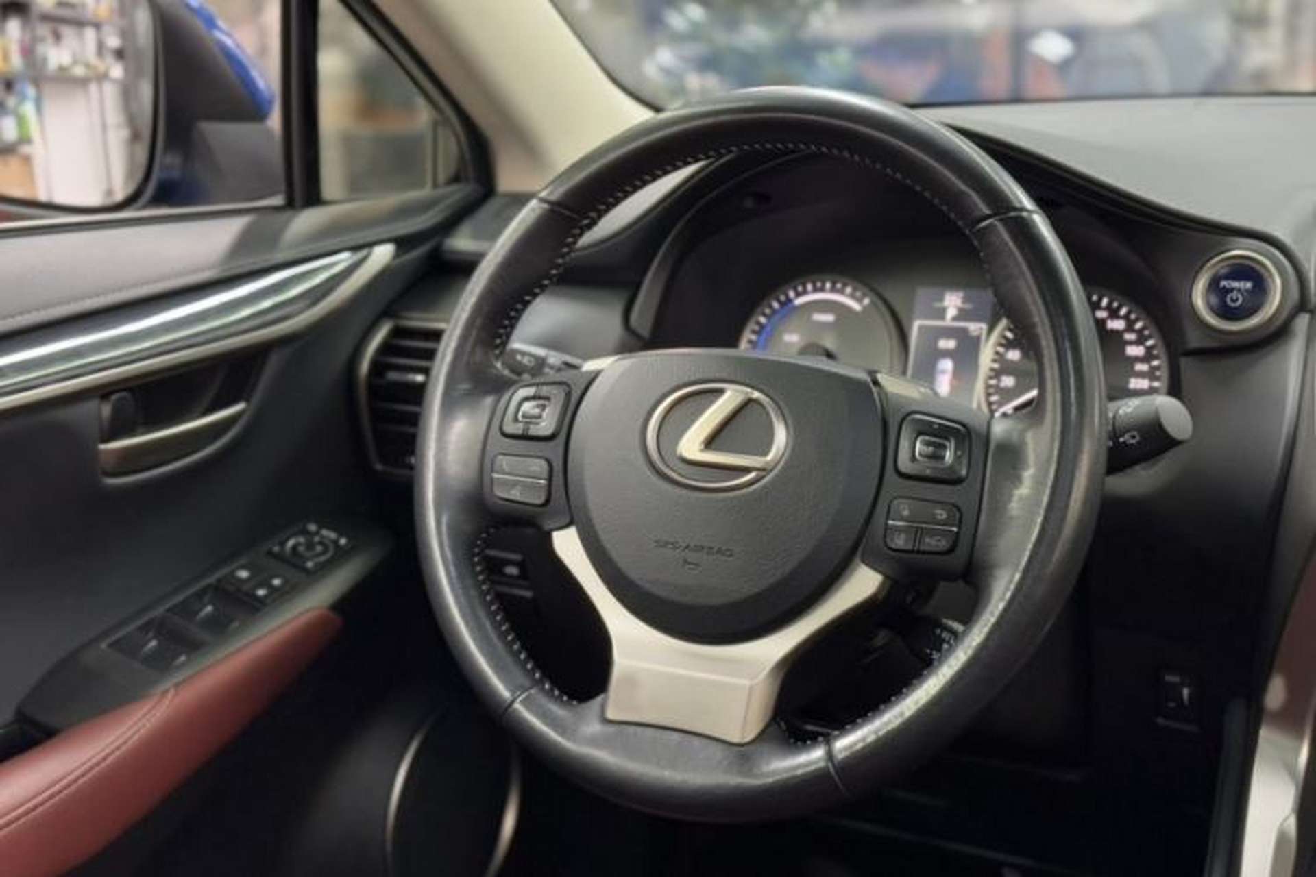 Used Lexus NX 2015 300h All-Wheel-Drive Fēngzhì Edition Interior 10
