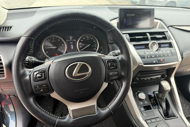 Used Lexus NX 2015 200 Front-Wheel Drive X-Trail SE Edition Interior 2