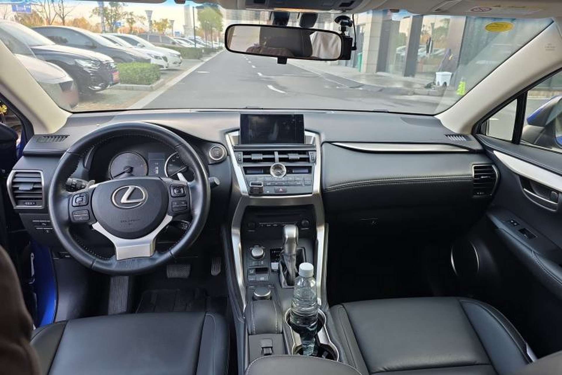 Used Lexus NX 2015 200T All-Wheel-Drive Fēngshàng Edition Interior 3