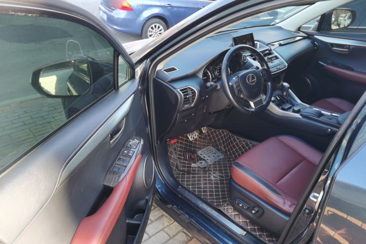 Used Lexus NX 2015 200 All-Wheel Drive Fēngshàng Edition Interior 3