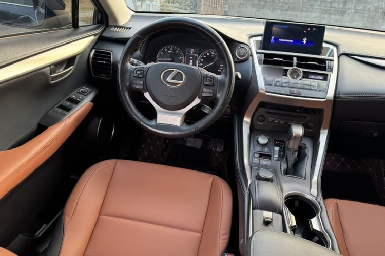 Used Lexus NX 2015 200 Front-Wheel Drive X-Trail SE Edition Interior 4