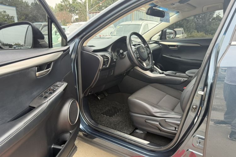 Used Lexus NX 2015 200 Front-Wheel Drive X-Trail SE Edition Left Front Seat