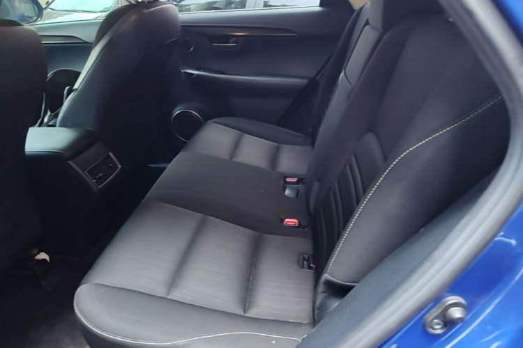 Used Lexus NX 2015 200 Front-Wheel Drive X-Trail SE Edition Left Rear Seat