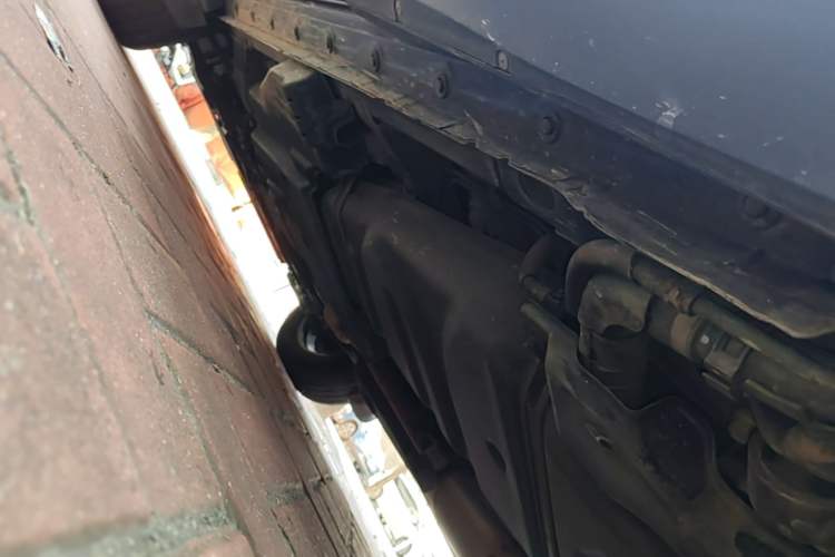 Used Lexus NX 2015 200 Front-Wheel Drive X-Trail SE Edition Left Side Sill