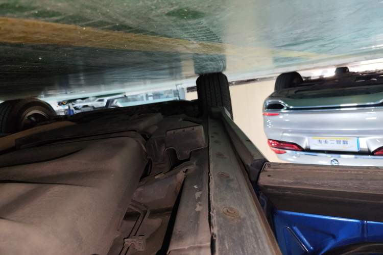 Used Lexus NX 2015 300h Front-Drive Fēngshàng Edition Left Side Sill