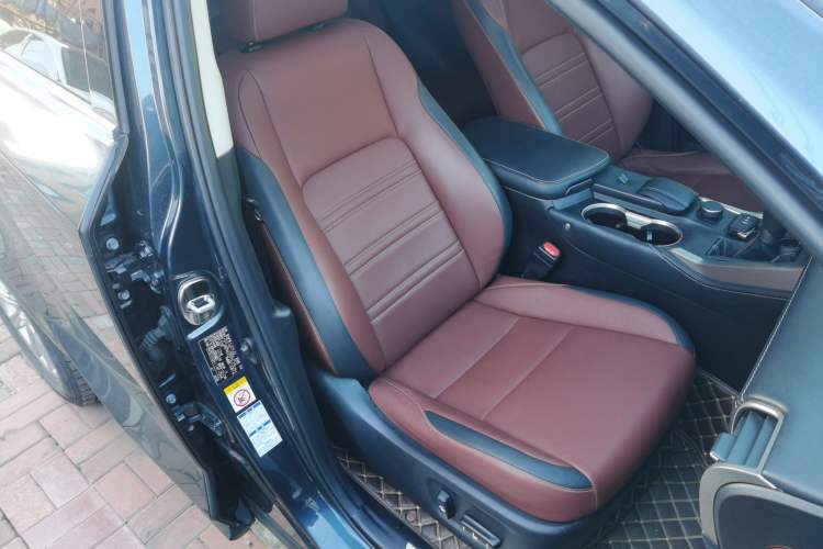 Used Lexus NX 2015 200 All-Wheel Drive Fēngshàng Edition Right Front Seat