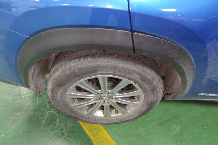 Used Lexus NX 2015 300h Front-Drive Fēngshàng Edition Right Rear Wheel Hub