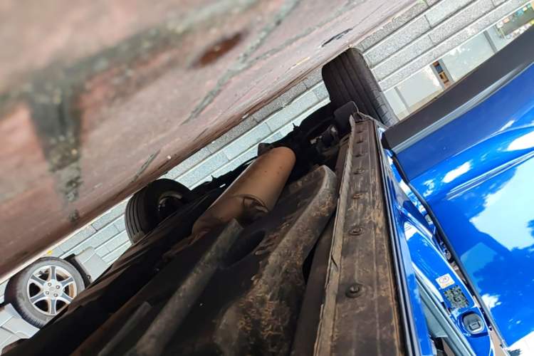 Used Lexus NX 2015 200 Front-Wheel Drive X-Trail SE Edition Right Side Sill
