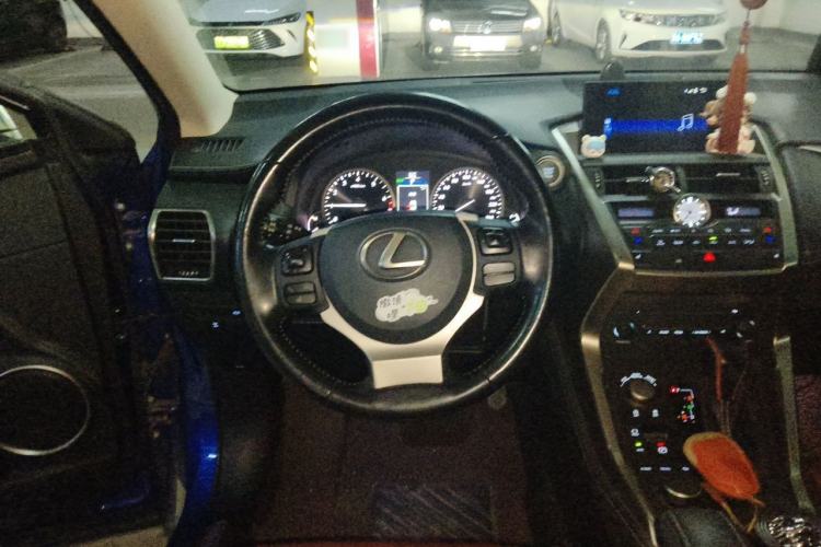Used Lexus NX 2015 200 All-Wheel Drive Fēngshàng Edition Steering Wheel