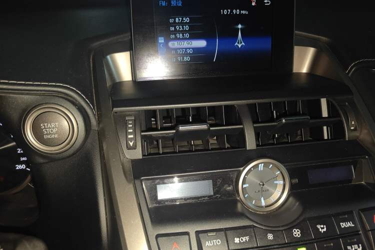 Used Lexus NX 2015 200 Front-Wheel Drive X-Trail SE Edition Audio And AC Panel