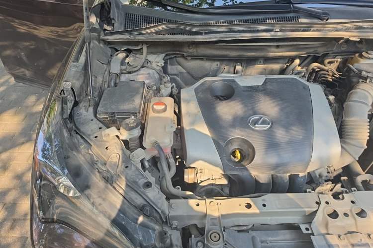 Used Lexus NX 2015 200 Front-Wheel Drive X-Trail SE Edition Engine Bay Right