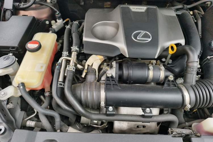 Used Lexus NX 2015 200T All-Wheel-Drive Fēngshàng Edition Engine Bay Right