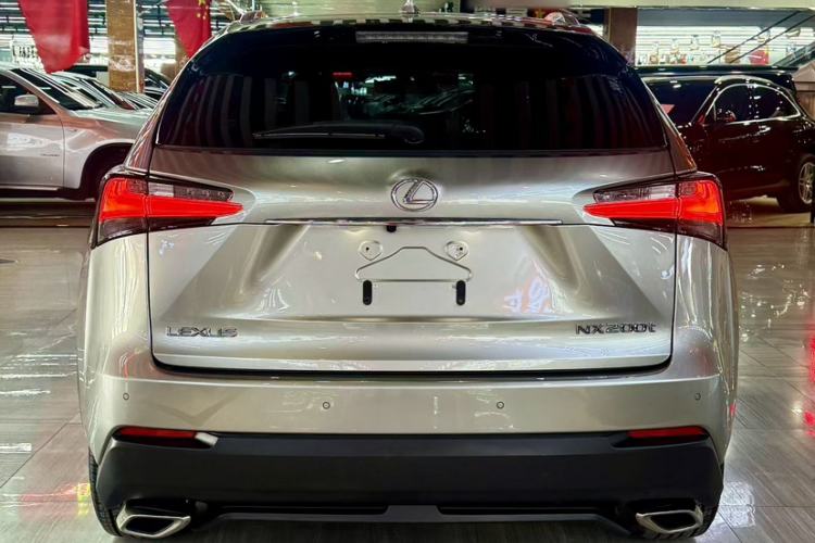 Used Lexus NX 2015 200T All-Wheel-Drive Fēngshàng Edition Exterior 4