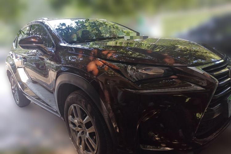 Used Lexus NX 2015 200T All-Wheel-Drive Fēngshàng Edition Front Right 45 Deg