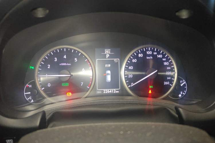 Used Lexus NX 2015 300h Front-Drive Fēngshàng Edition Instrument Cluster