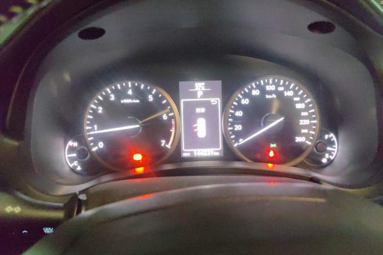 Used Lexus NX 2015 200 Front-Wheel Drive X-Trail SE Edition Instrument Cluster