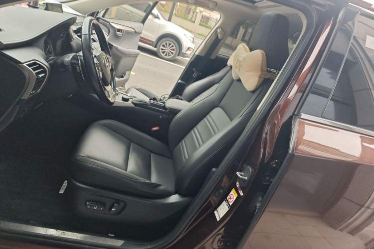 Used Lexus NX 2015 200T All-Wheel-Drive Fēngshàng Edition Left Front Seat