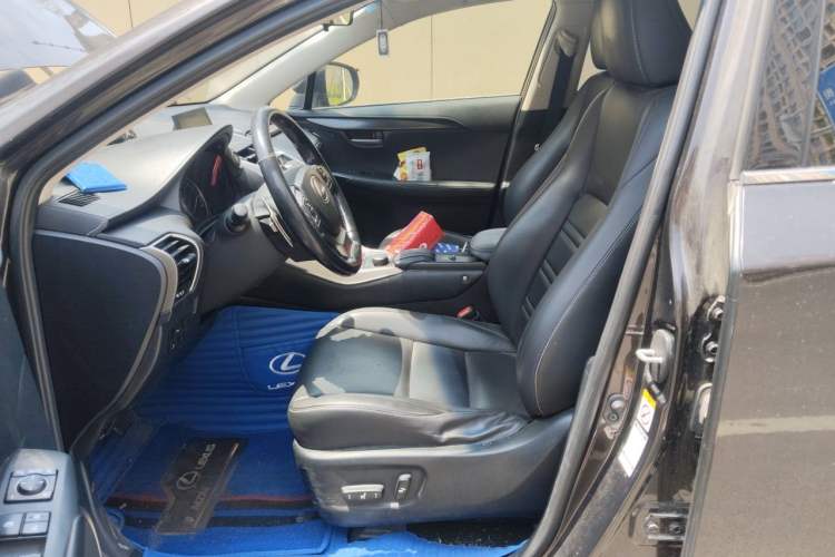 Used Lexus NX 2015 200T All-Wheel-Drive Fēngshàng Edition Left Front Seat