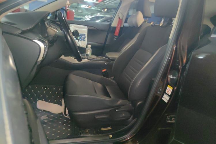 Used Lexus NX 2015 200 Front-Wheel Drive X-Trail SE Edition Left Front Seat