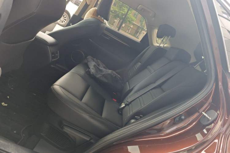 Used Lexus NX 2015 200T All-Wheel-Drive Fēngshàng Edition Left Rear Seat