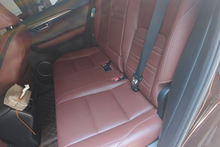 Used Lexus NX 2015 200T All-Wheel-Drive Fēngshàng Edition Left Rear Seat