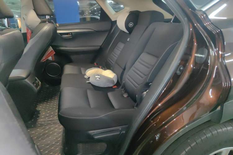 Used Lexus NX 2015 200 Front-Wheel Drive X-Trail SE Edition Left Rear Seat