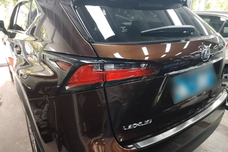Used Lexus NX 2015 300h All-Wheel-Drive Fēngzhì Edition Rear Left 45 Deg