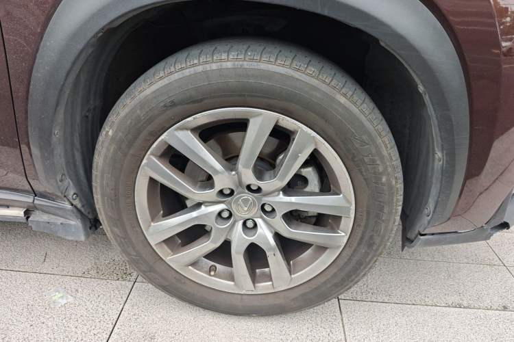 Used Lexus NX 2015 200T All-Wheel-Drive Fēngshàng Edition Right Front Wheel Hub