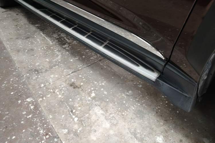 Used Lexus NX 2015 300h All-Wheel-Drive Fēngzhì Edition Right Side Sill