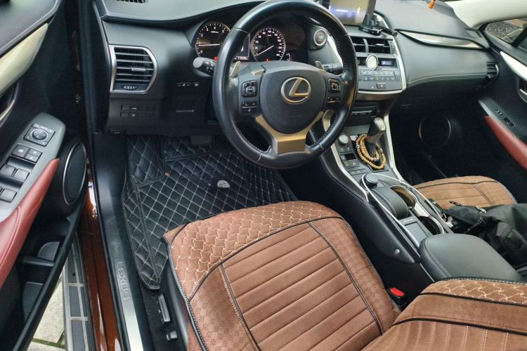 Used Lexus NX 2015 200T All-Wheel-Drive Fēngshàng Edition Steering Wheel