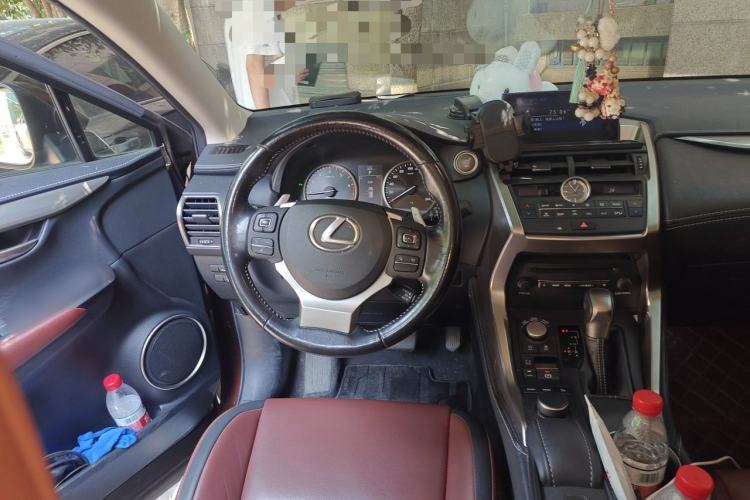 Used Lexus NX 2015 200T All-Wheel-Drive Fēngshàng Edition Steering Wheel