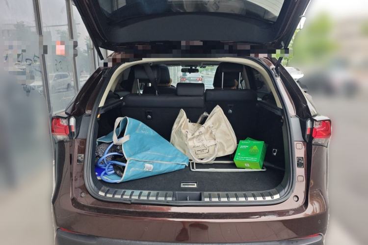 Used Lexus NX 2015 200T All-Wheel-Drive Fēngshàng Edition Trunk