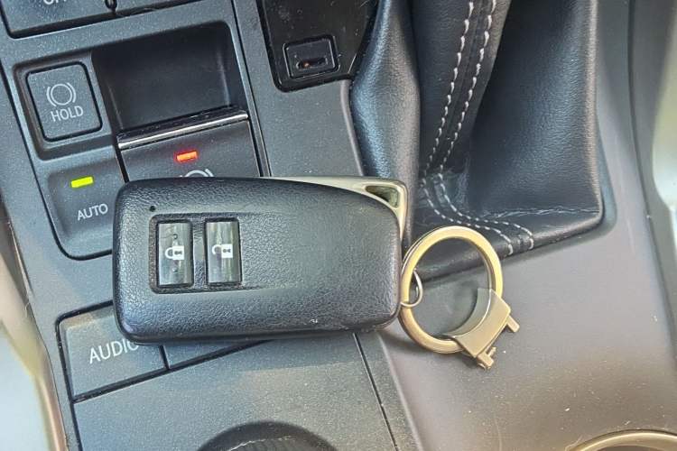 Used Lexus NX 2015 200 Front-Wheel Drive X-Trail SE Edition Vehicle Key