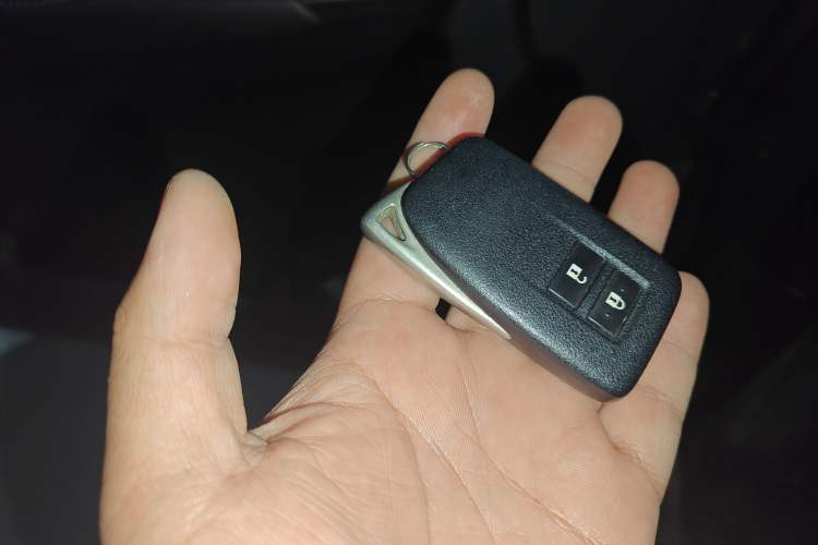 Used Lexus NX 2015 200 Front-Wheel Drive X-Trail SE Edition Vehicle Key