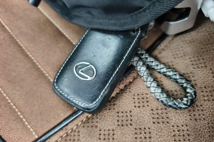 Used Lexus NX 2015 200T All-Wheel-Drive Fēngshàng Edition Vehicle Key