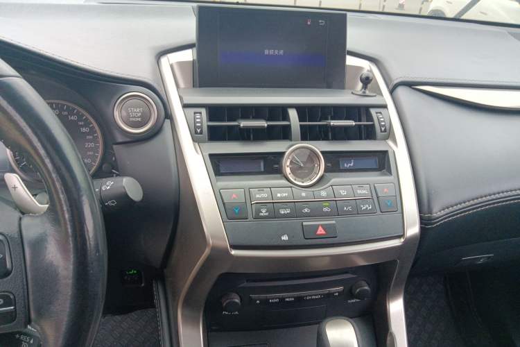 Used Lexus NX 2015 200T All-Wheel-Drive Fēngshàng Edition Audio And AC Panel