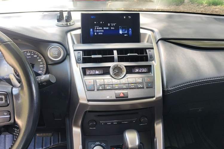 Used Lexus NX 2015 200T All-Wheel-Drive Fēngshàng Edition Audio And AC Panel