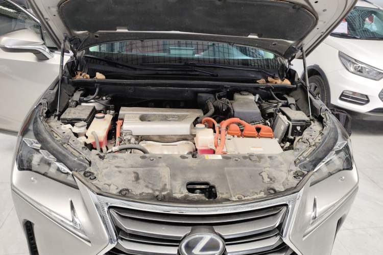 Used Lexus NX 2015 300h All-Wheel-Drive Fēngzhì Edition Engine Bay