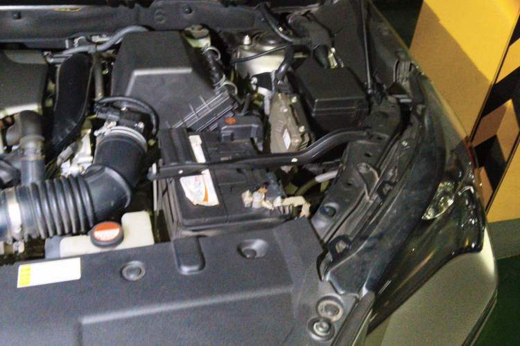 Used Lexus NX 2015 200T All-Wheel-Drive Fēngshàng Edition Engine Bay Left