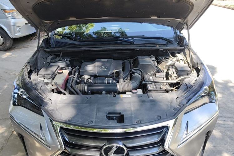 Used Lexus NX 2015 200T All-Wheel-Drive Fēngshàng Edition Engine Bay