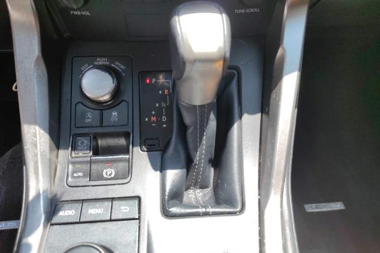 Used Lexus NX 2015 200 All-Wheel Drive Fēngshàng Edition Gear Lever