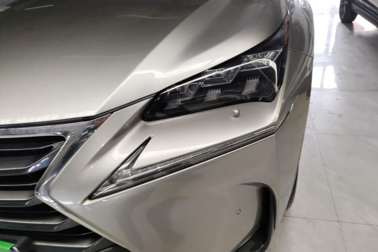 Used Lexus NX 2015 300h All-Wheel-Drive Fēngzhì Edition Left Front Headlight